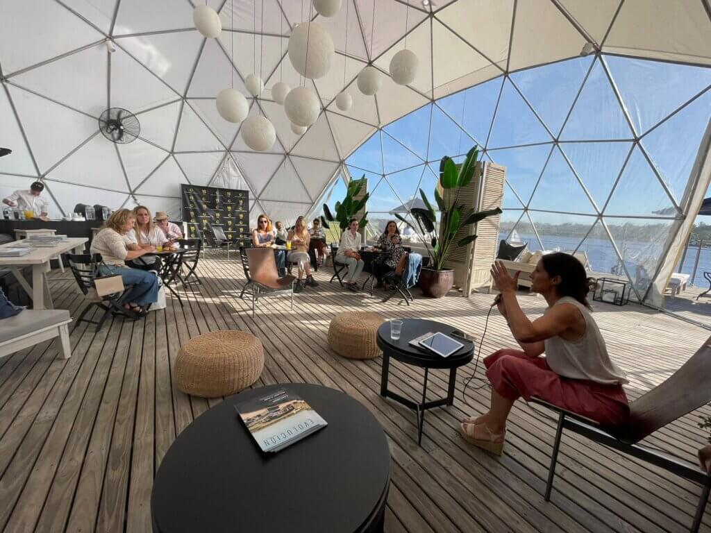 8c5fd4c9-70b1-4c86-93d2-0f295c918b06